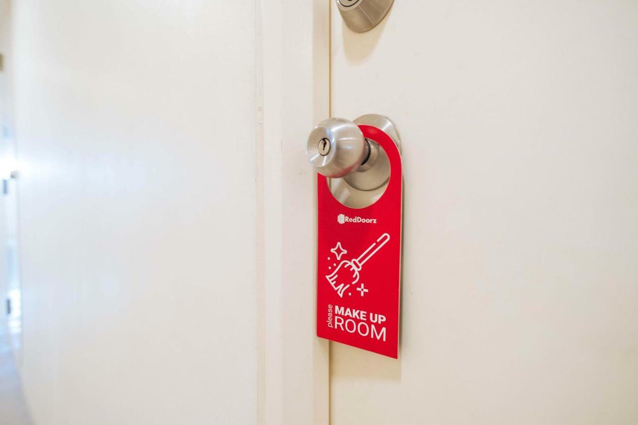 Reddoorz Plus @ Silk Residences Sta. Mesa Monthly Stay Manila Exteriér fotografie